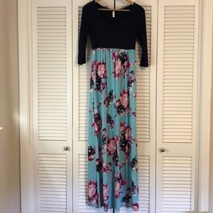 Pinkblush maternity floral teal dress
